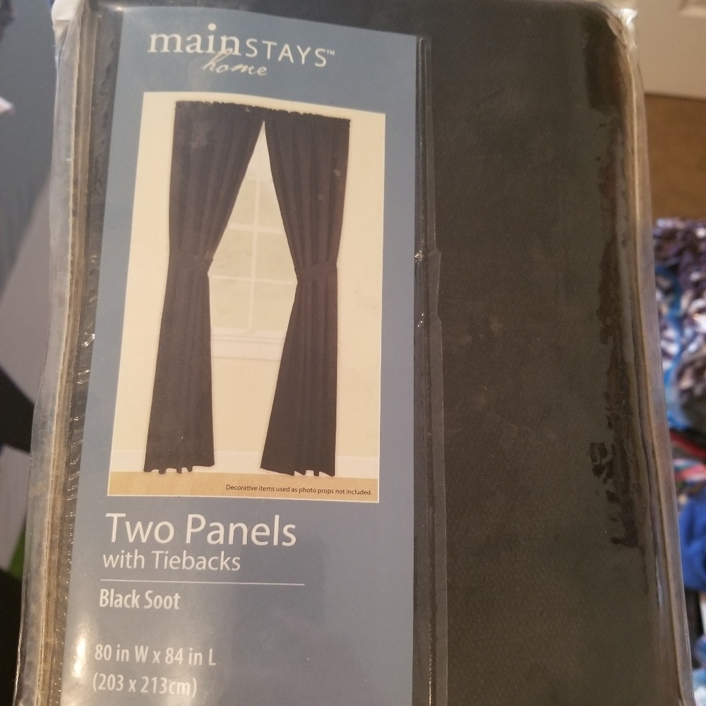 Mainstay curtains